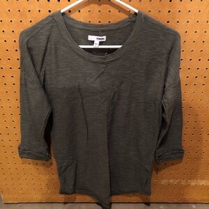 Sonoma Olive Green Quarter Sleeve Top